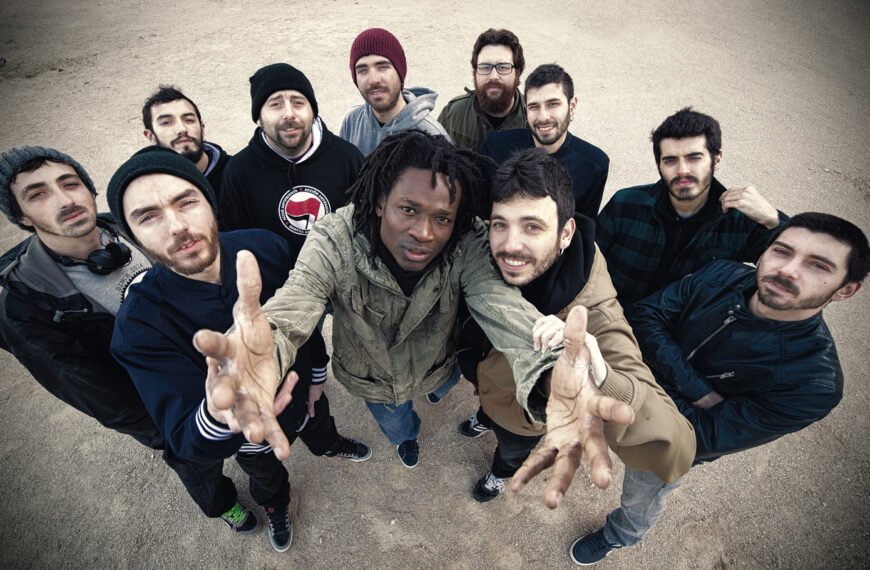 La Raíz Medley | A la sombra de la sierra - Entre poetas y presos - Nos volveremos a ver partitura gratis en pdf partitura de charanga arreglos para charanga Txaranga