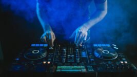 Flying free pontaeri banda DJ partitura gratis en pdf partitura de charanga arreglos para charanga Txaranga